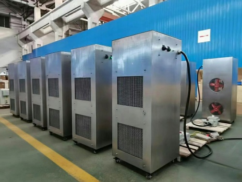 �ƺӷ���ů�L(f��ng)�C(j��)